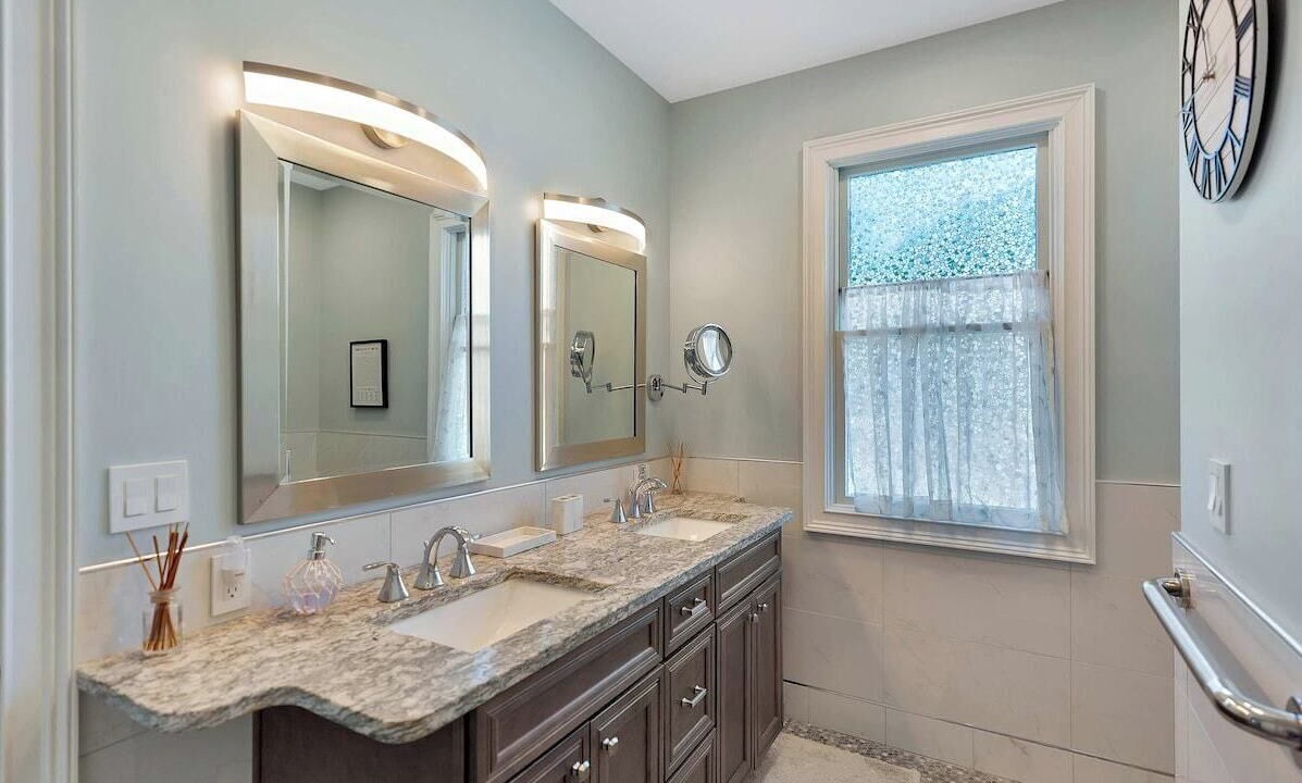 Photo of Bathroom in Salem