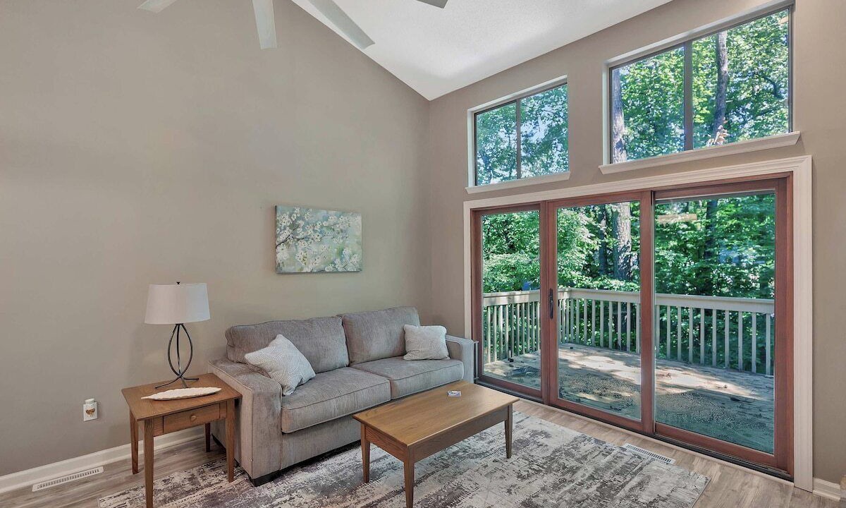 Photo of Livingroom in Salem