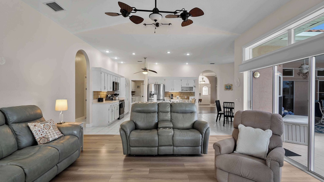 Photo of Livingroom in Port Charlotte