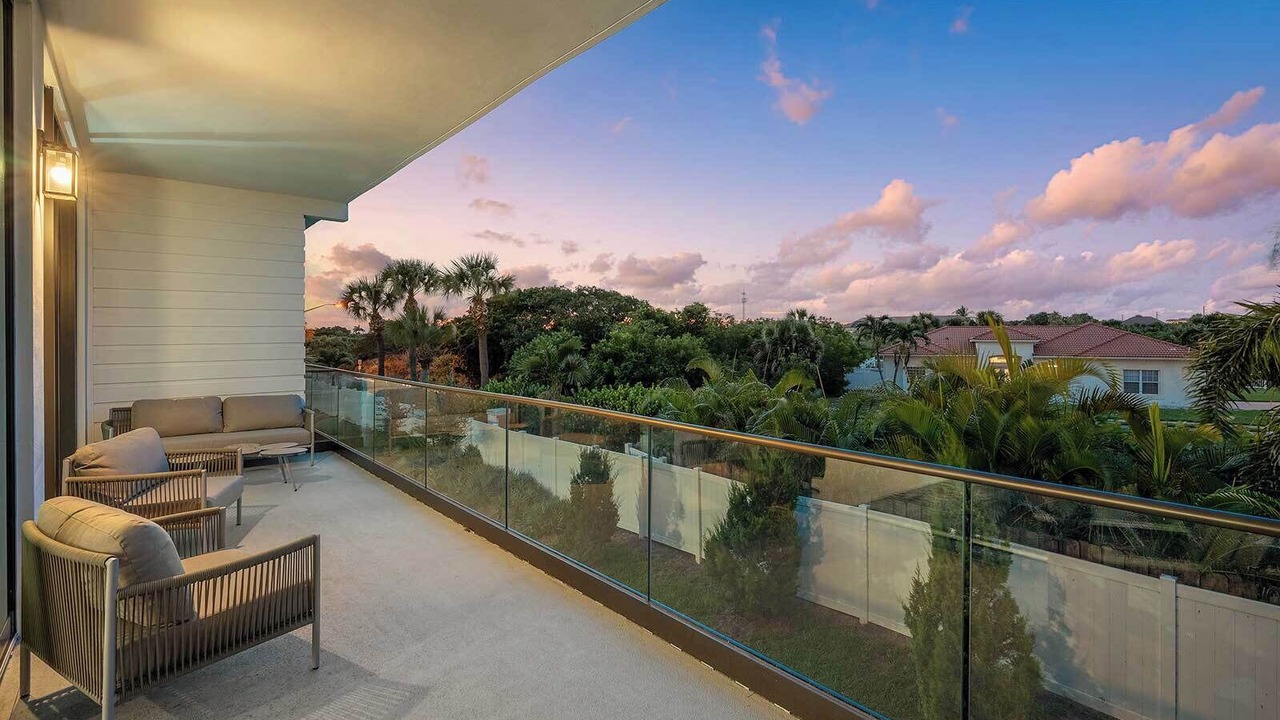 Photo of Patio Balcony in Melbourne Beach
