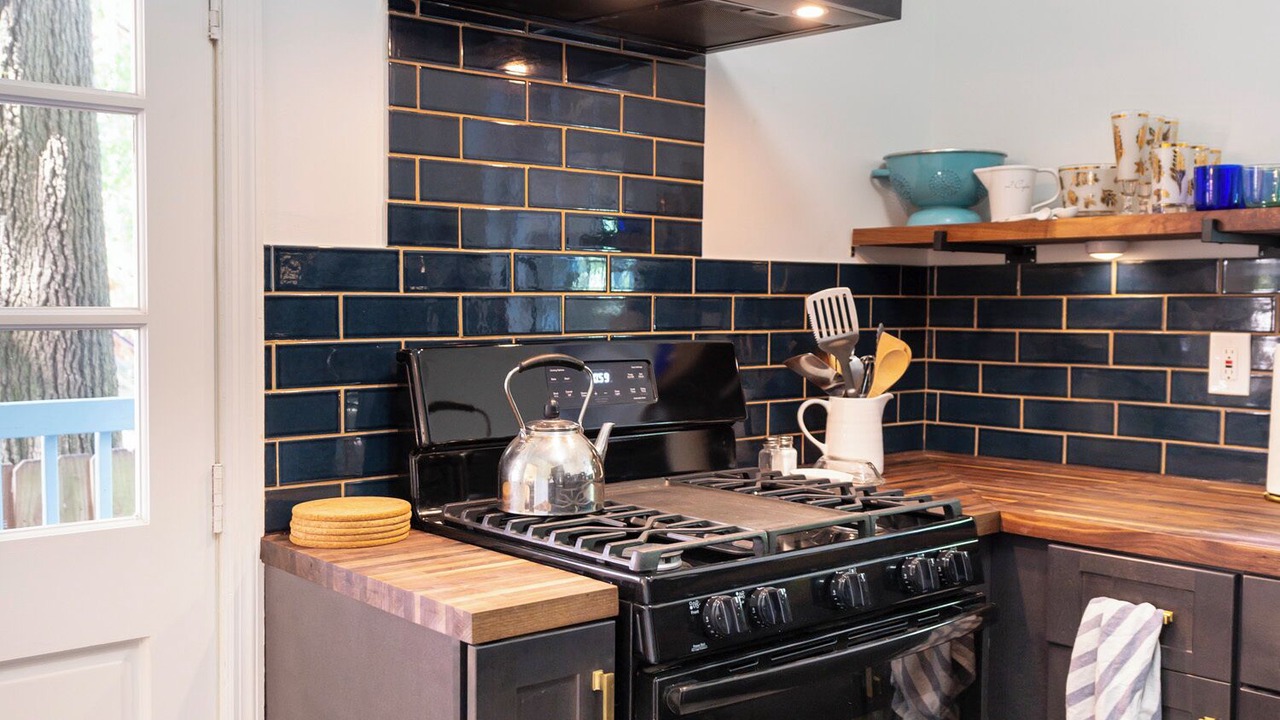 Photo of Kitchen in Thomas Square