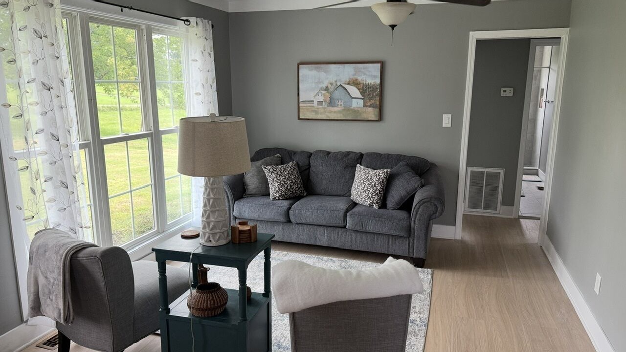 Photo of Livingroom in Greer
