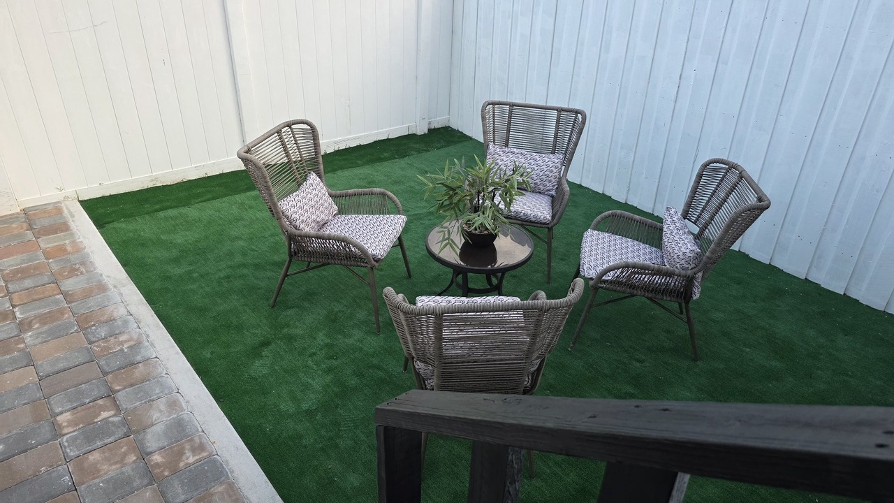 Photo of Patio Balcony in Bearss Plaza