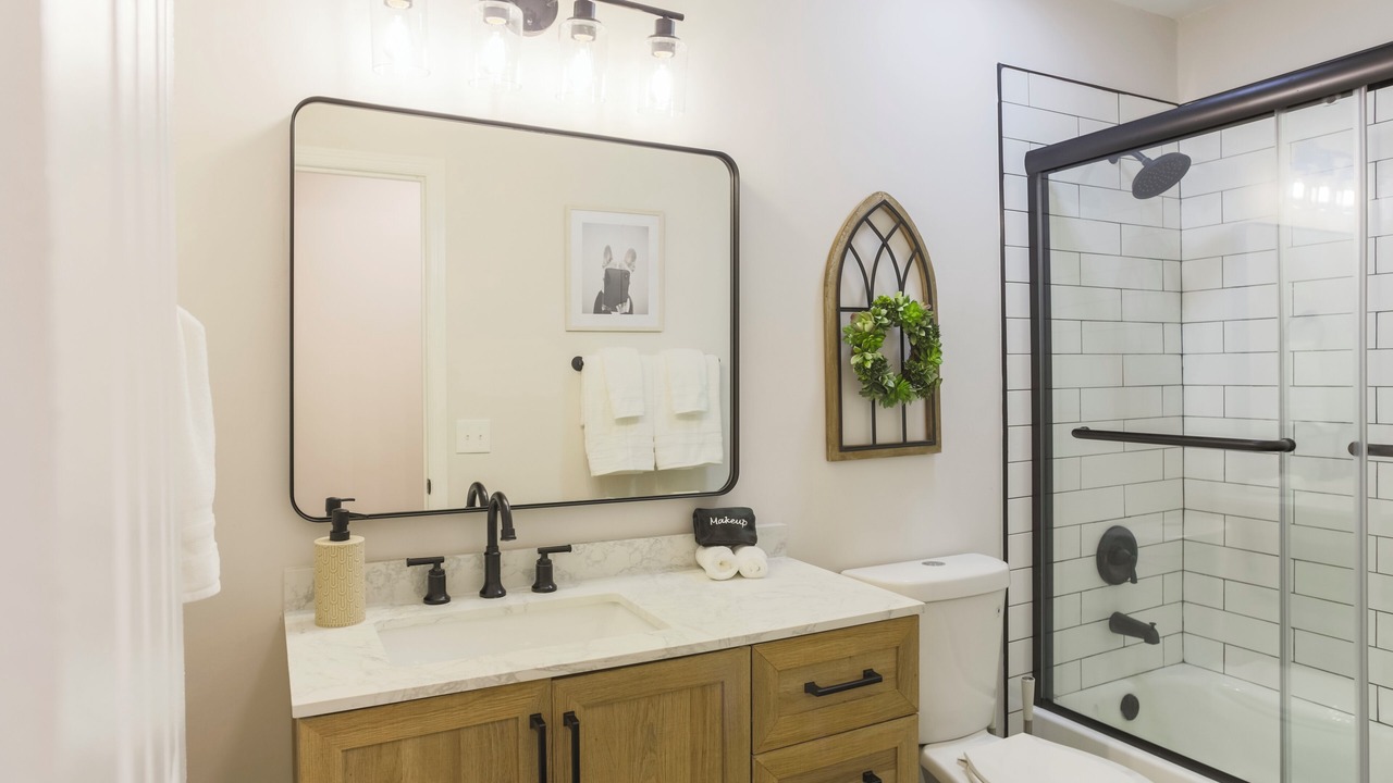 Photo of Bathroom in Savannah