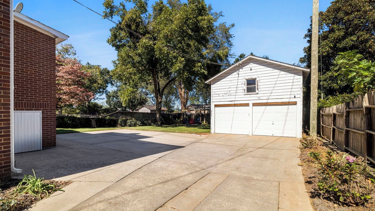 Photo of Outdoor in Greer