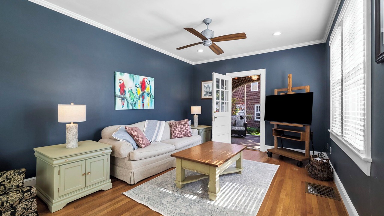 Photo of Livingroom in Greer