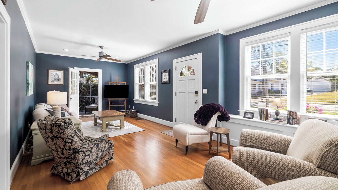 Photo of Livingroom in Greer