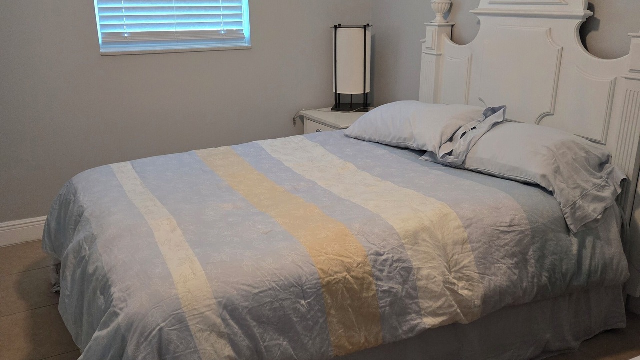 Photo of Bedroom in Pine Castle