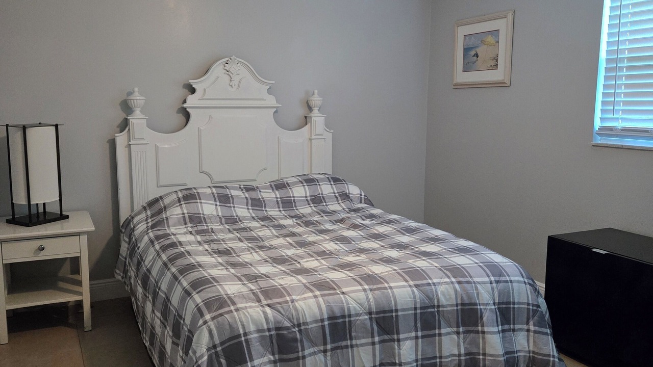 Photo of Bedroom in Pine Castle