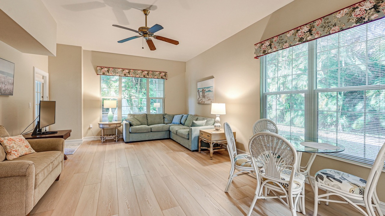 Photo of Bedroom in Kings Lake