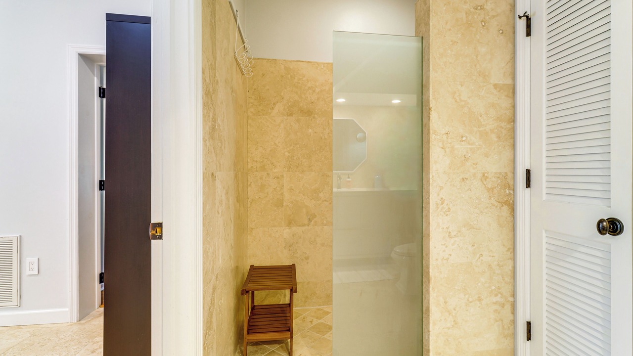 Photo of Bathroom in Summerplace