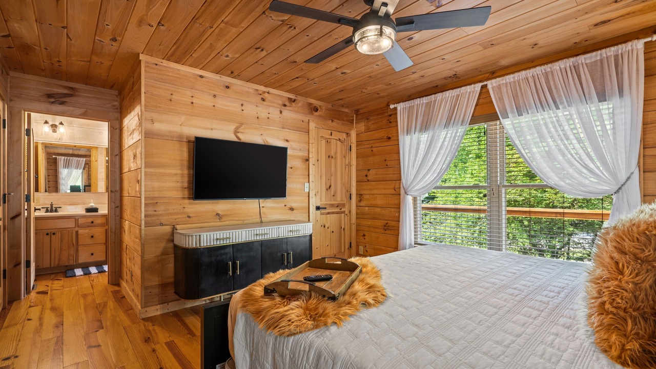 Photo of Bedroom in Seneca