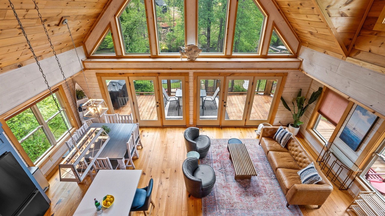 Photo of Livingroom in Seneca