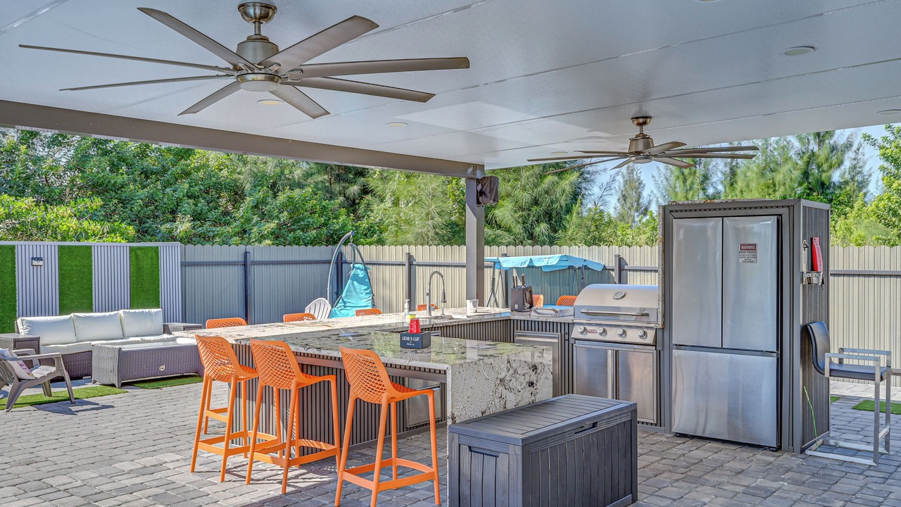 Photo of Outdoor in Mariner