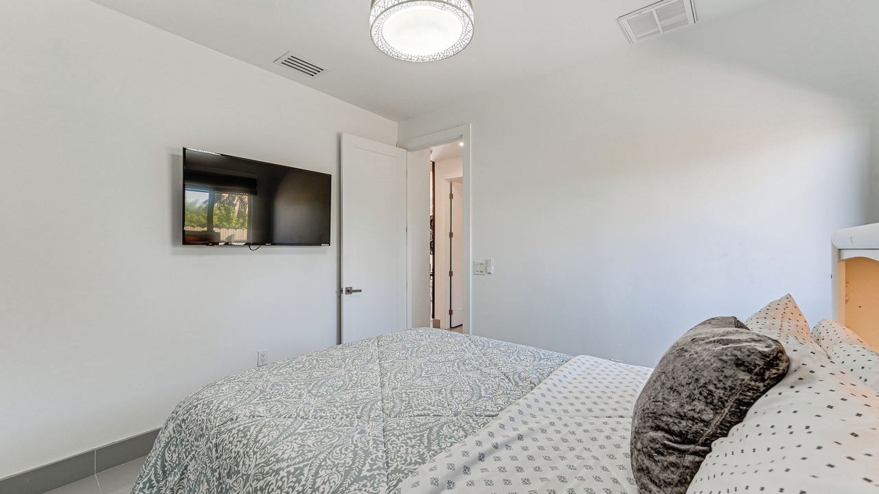 Photo of Bedroom in Mariner