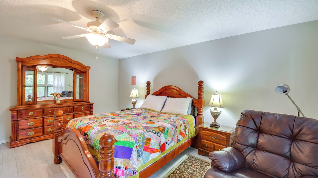 Photo of Bedroom in Olivia