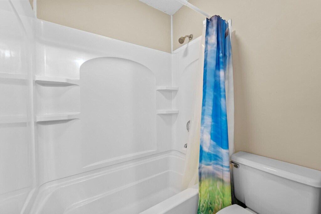 Photo of Bathroom in Foxfire