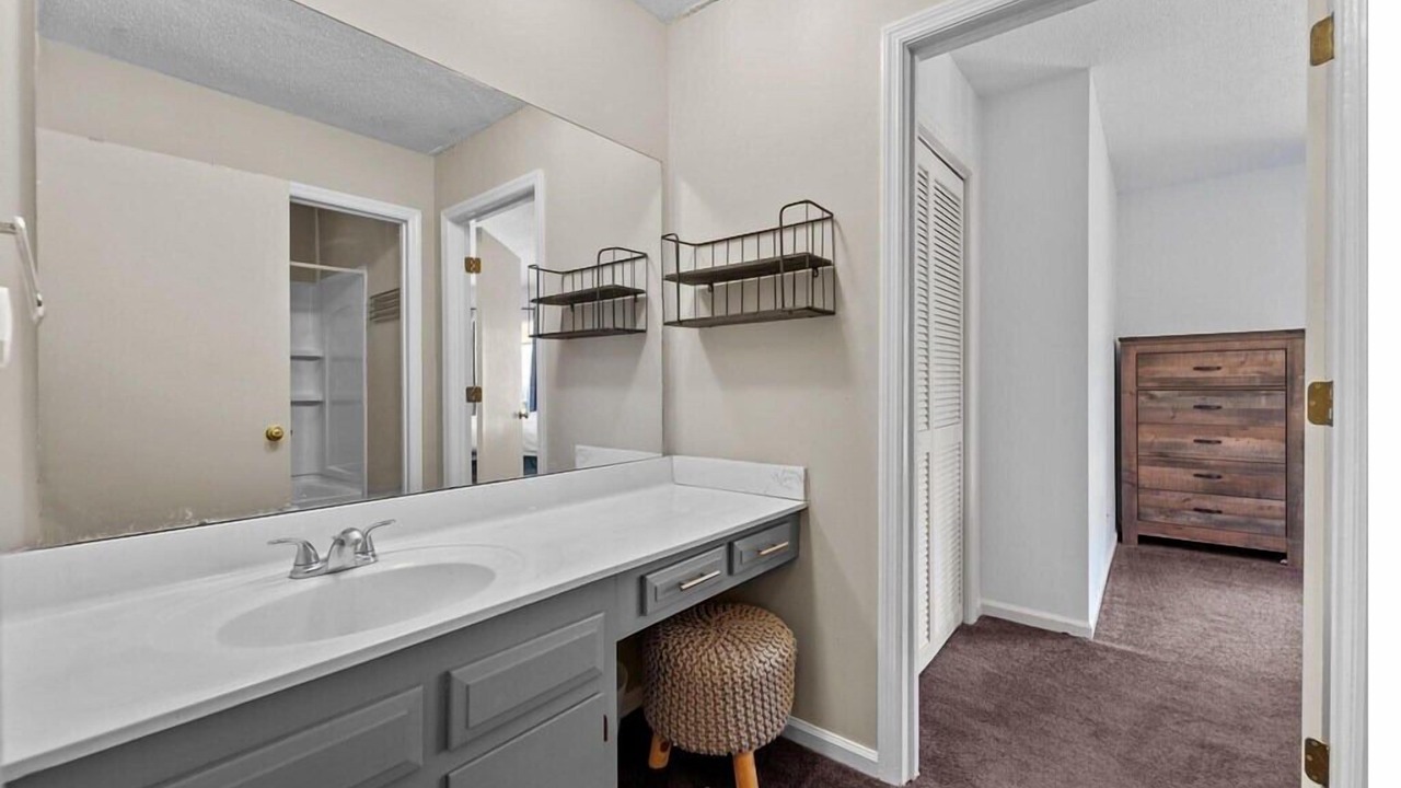 Photo of Bathroom in Foxfire