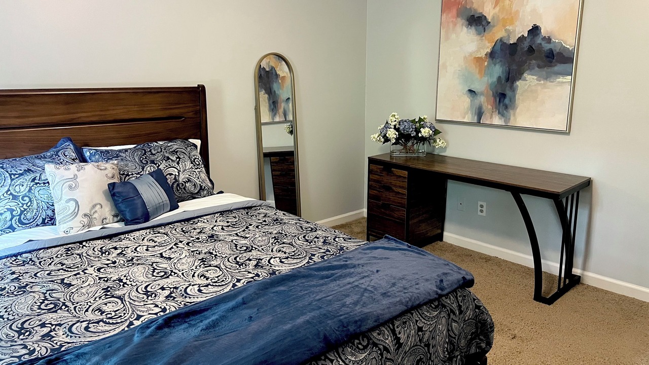 Photo of Bedroom in Dacula
