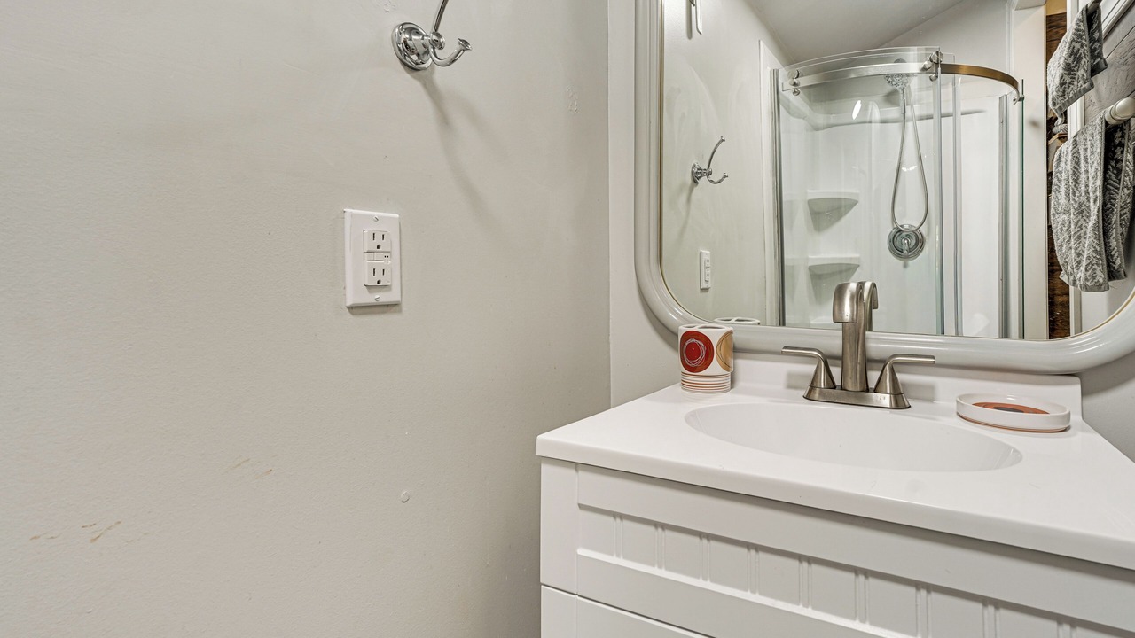 Photo of Bathroom in Appling