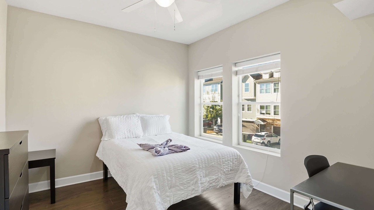 Photo of Bedroom in Central