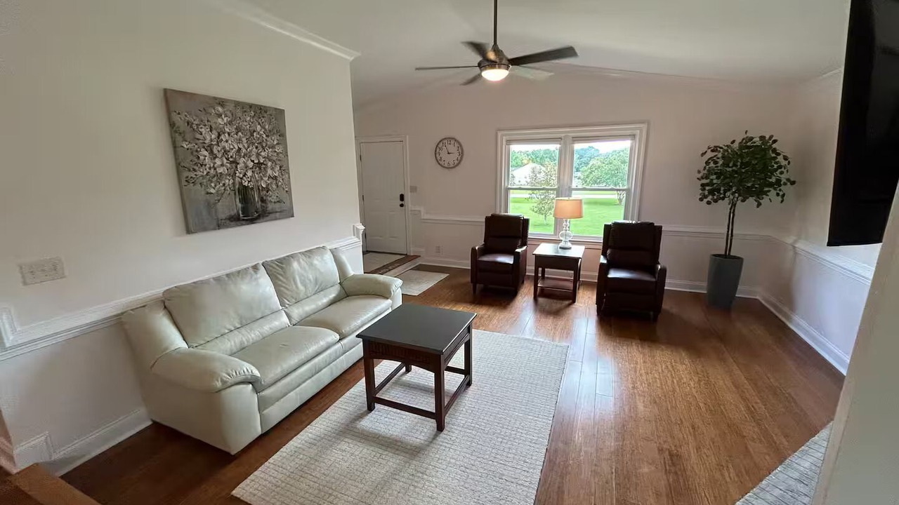 Photo of Livingroom in Garner