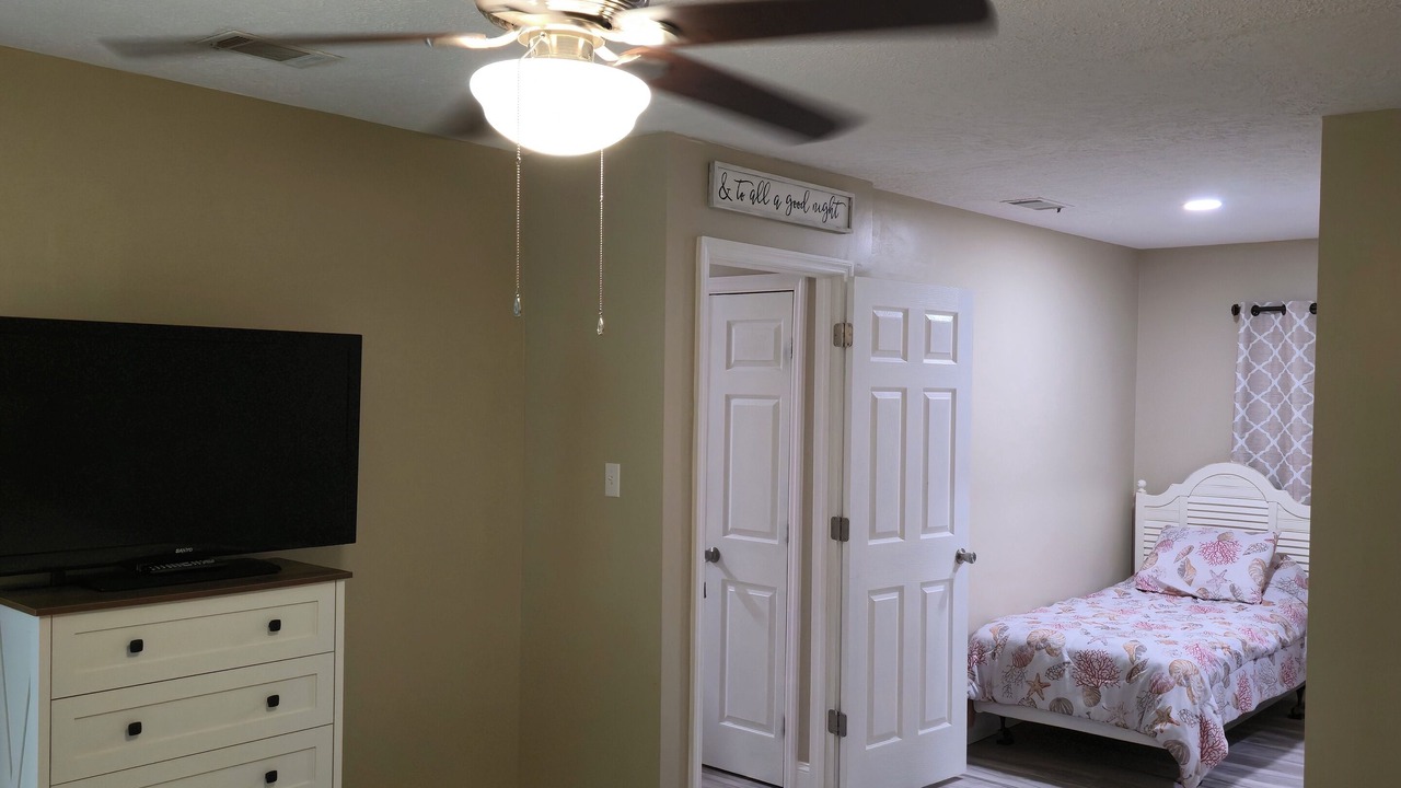 Photo of Bedroom in Hinesville
