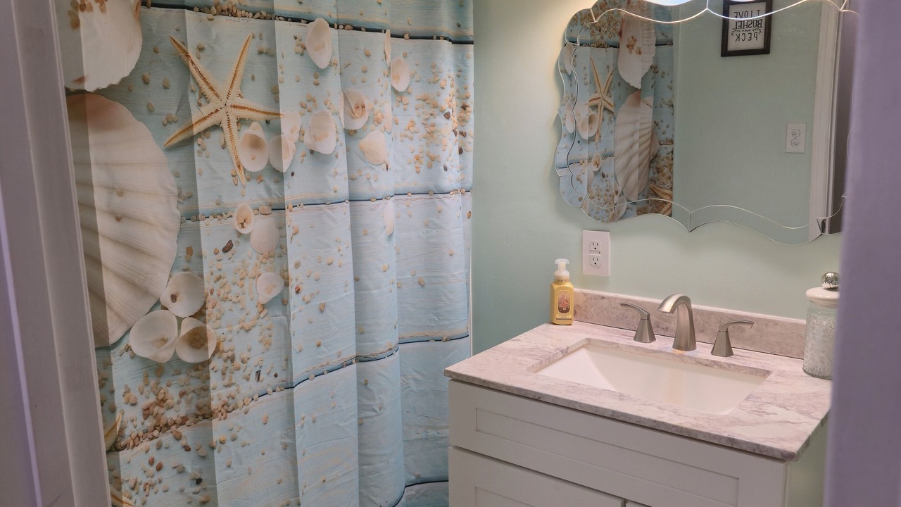 Photo of Bathroom in Hinesville