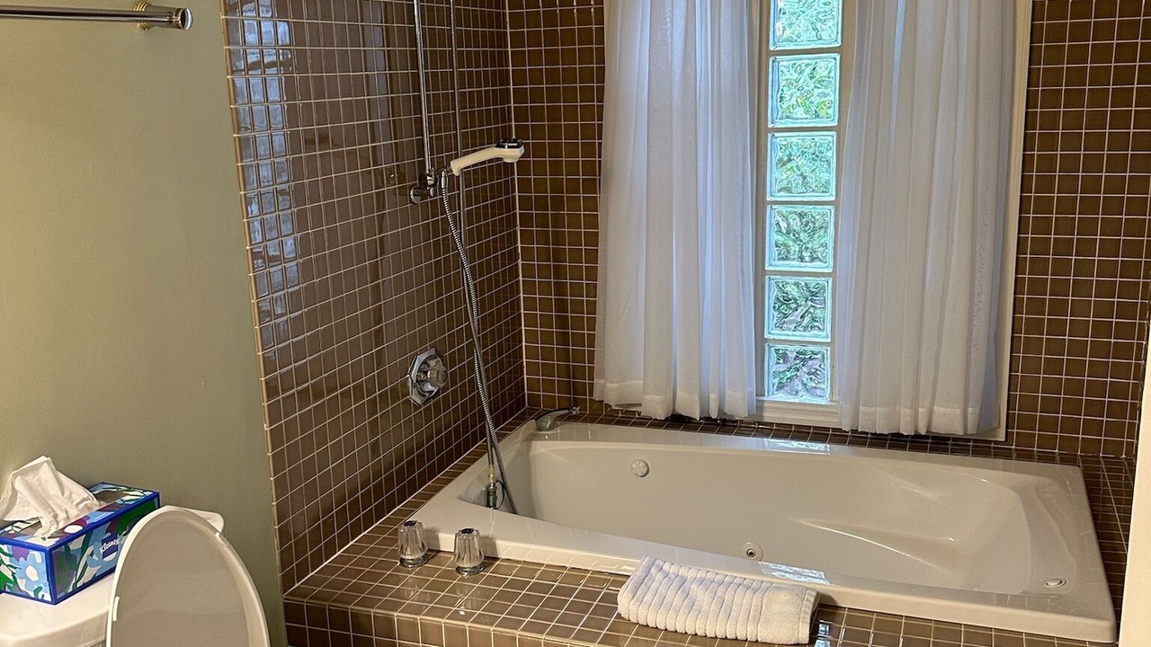Photo of Bathroom in Central Beach