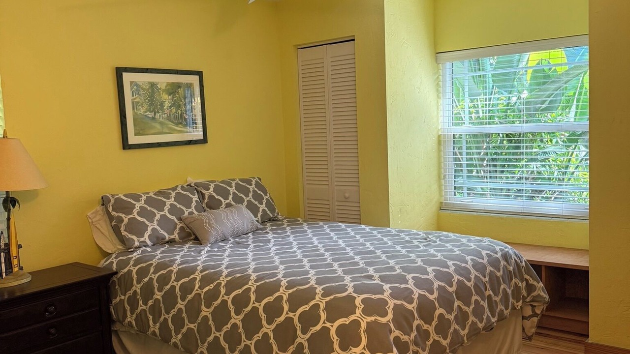 Photo of Bedroom in Central Beach