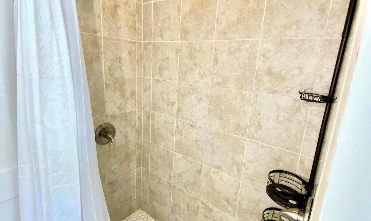 Photo of Bathroom in Port Royal