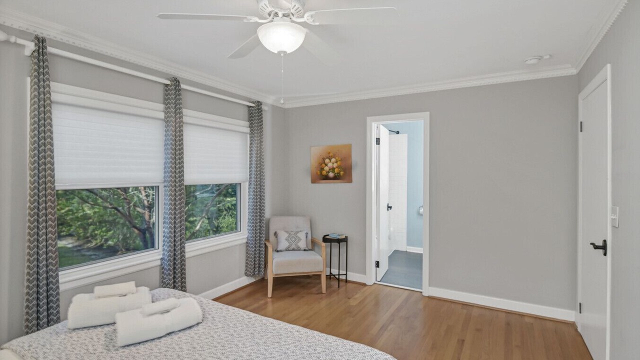 Photo of Bedroom in Forest Acres
