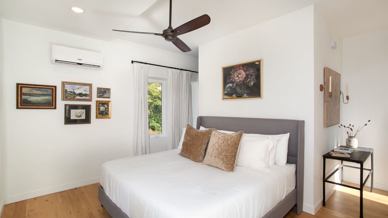 Photo of Bedroom in Knoxville