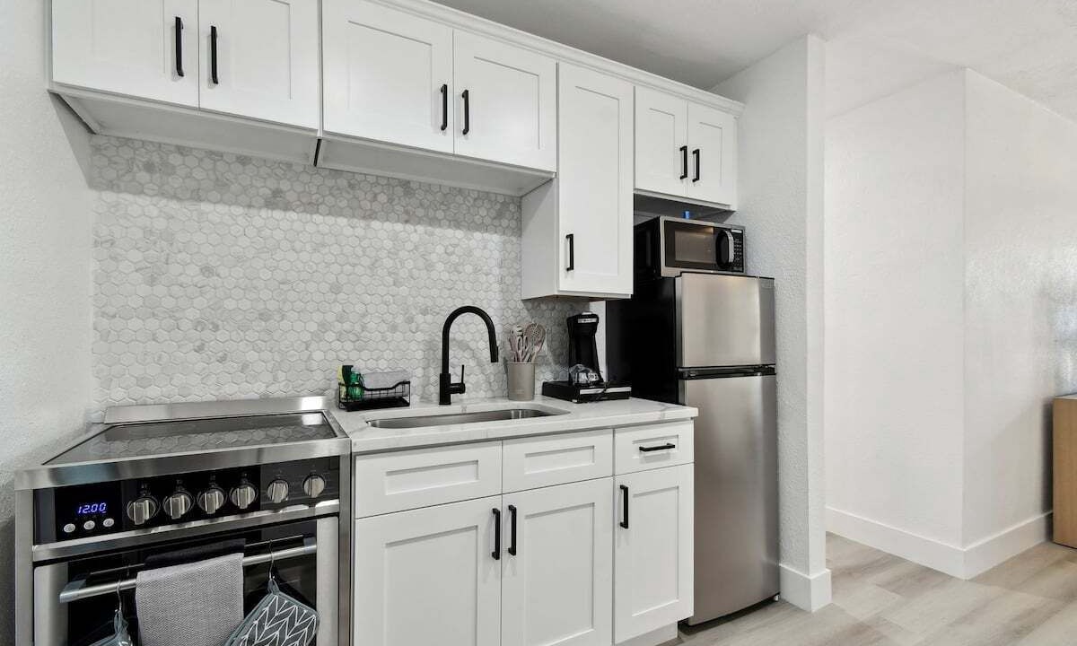 Photo of Kitchen in Treasure Island