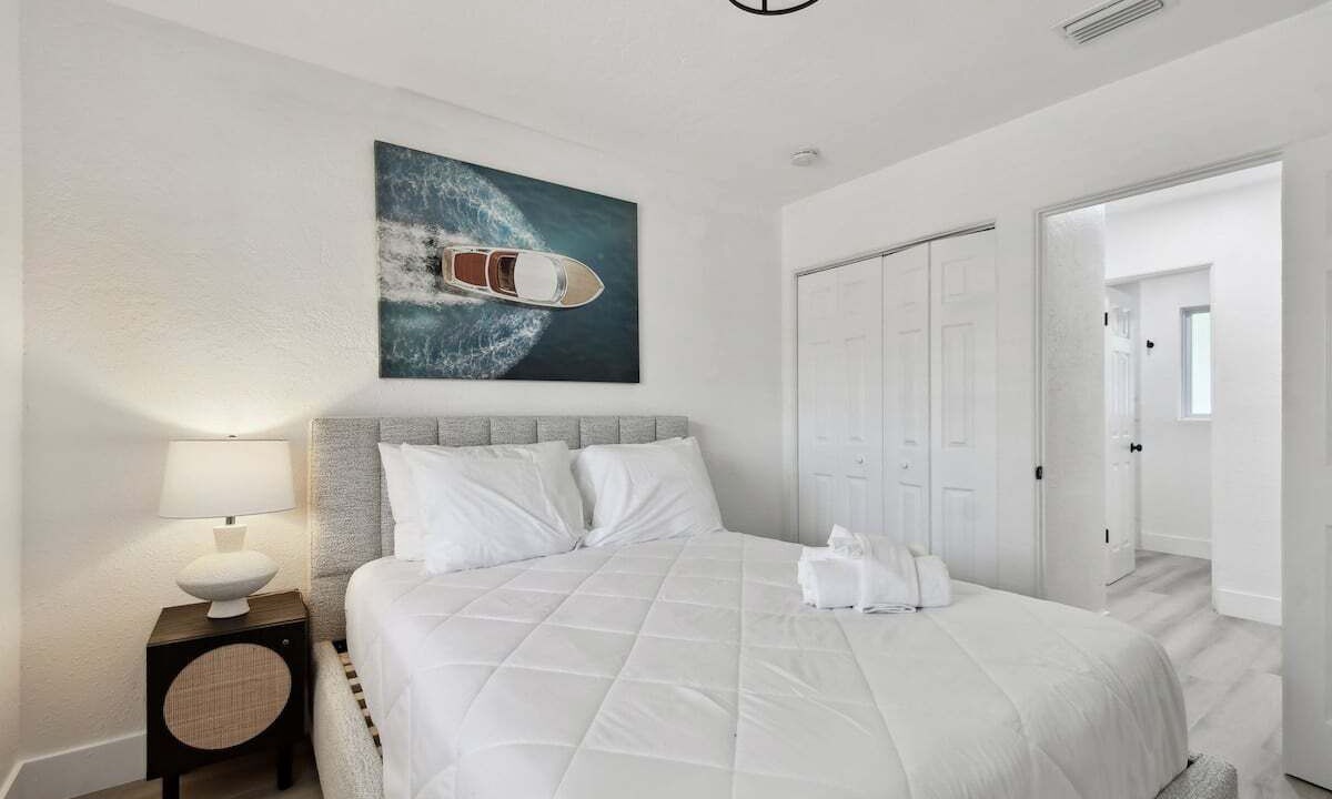 Photo of Bedroom in Treasure Island