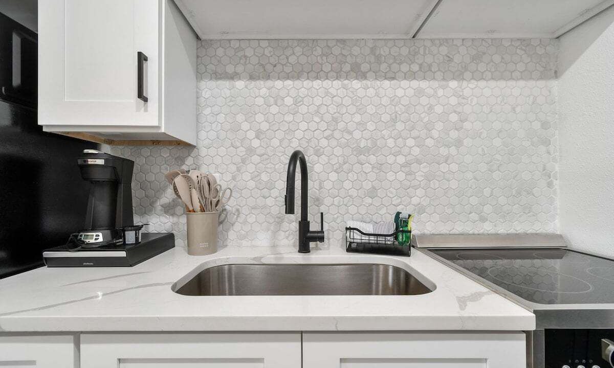 Photo of Kitchen in Treasure Island