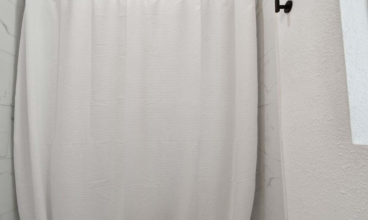 Photo of Bathroom in Treasure Island