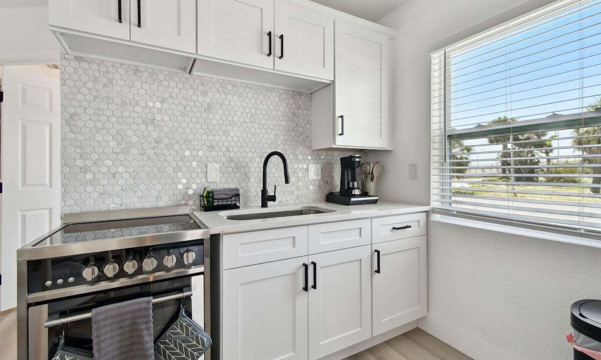 Photo of Kitchen in Treasure Island