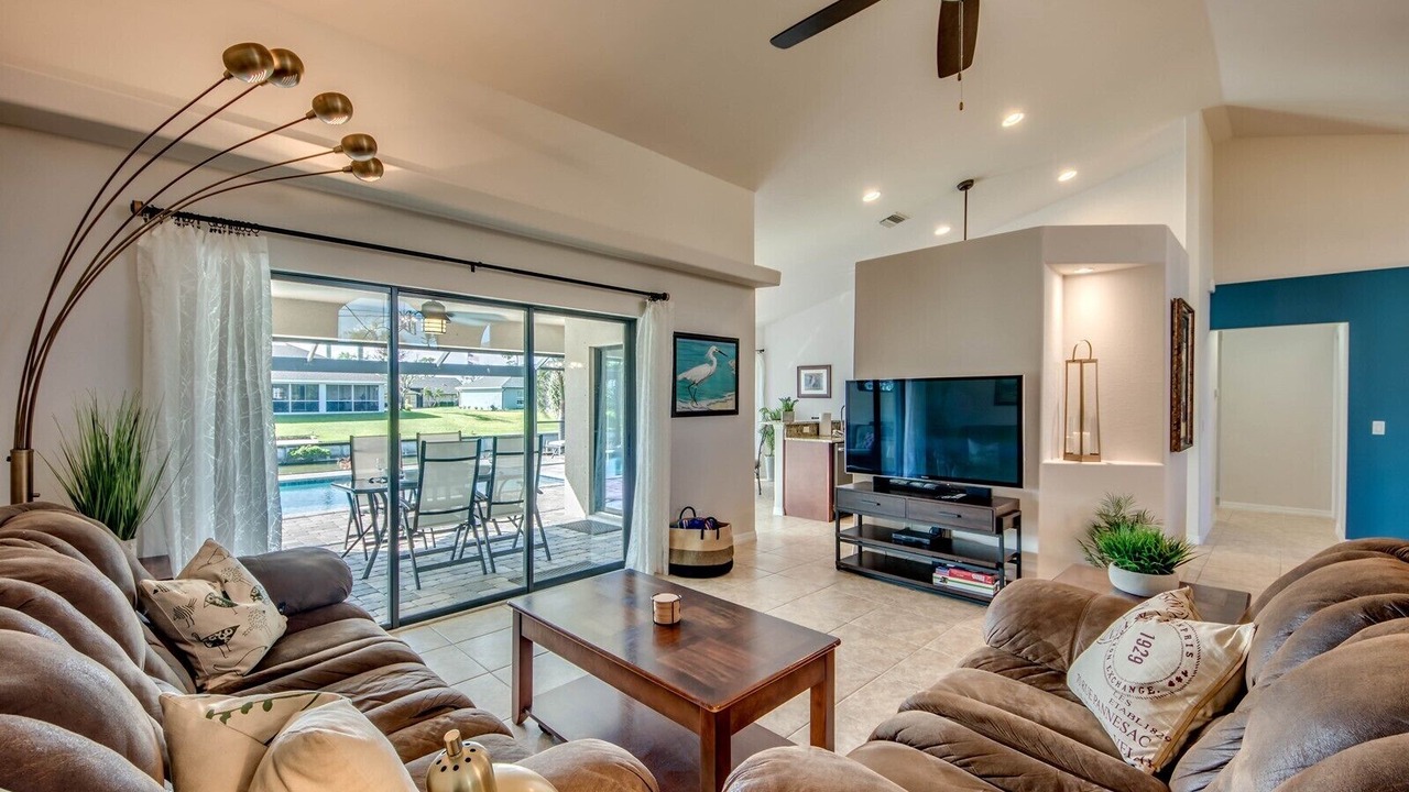 Photo of Livingroom in Trafalgar