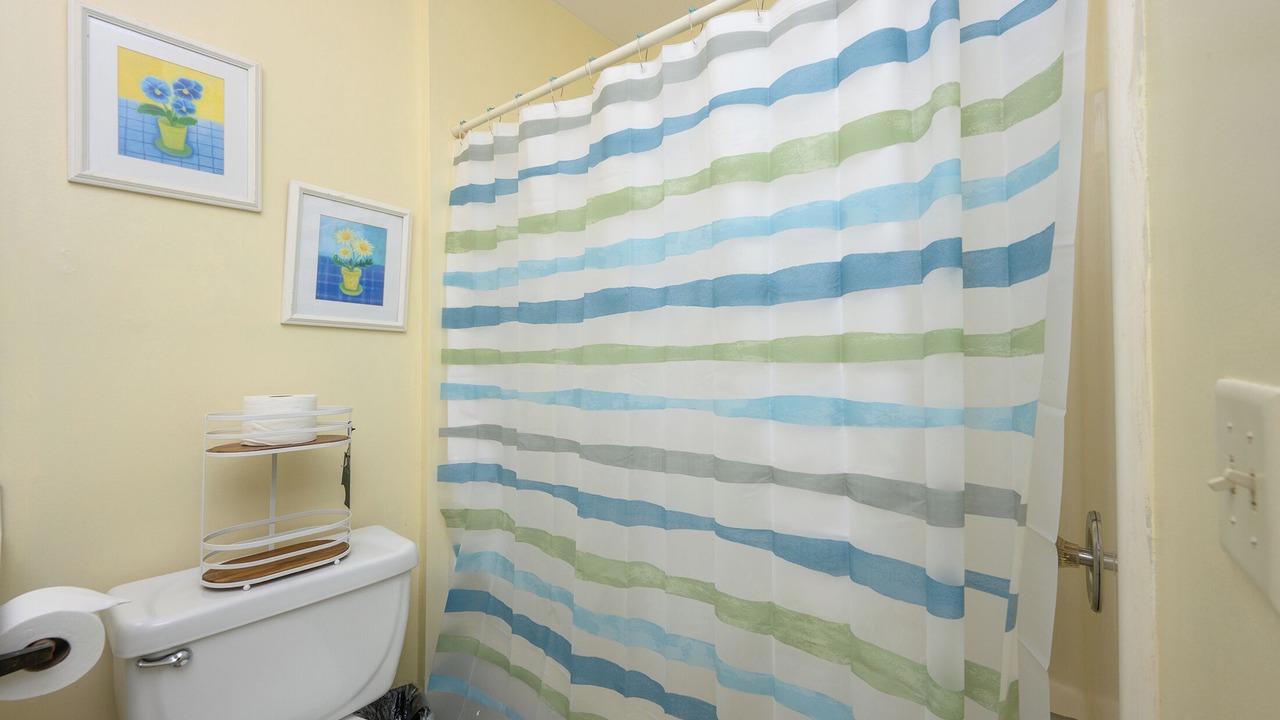 Photo of Bathroom in Port Royal