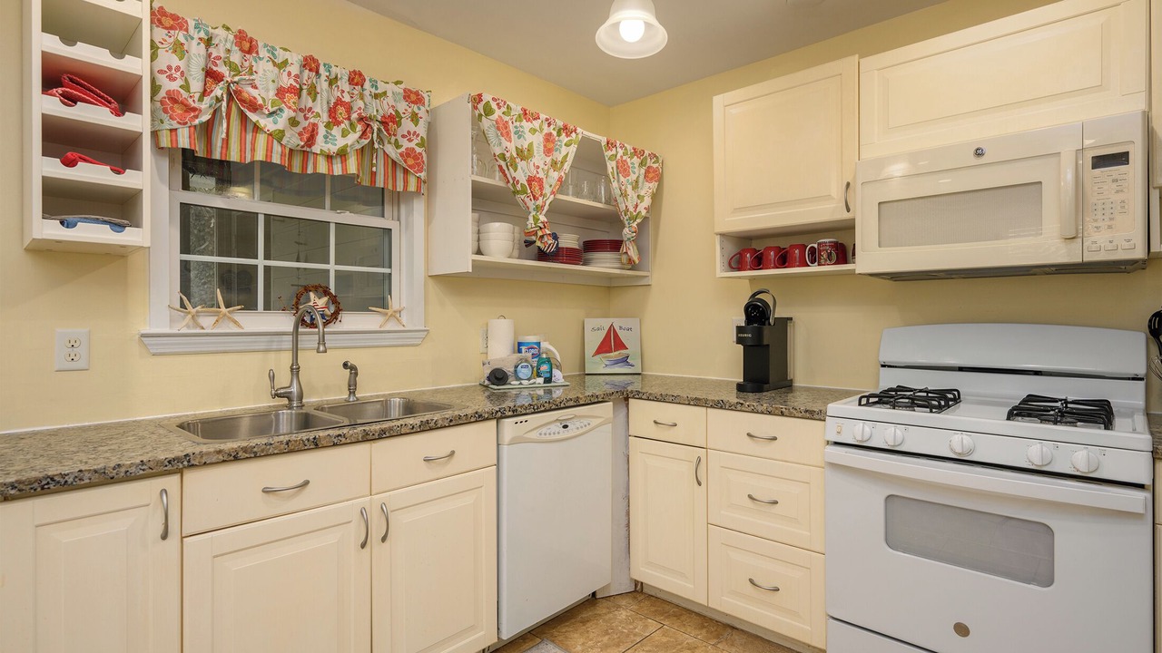 Photo of Kitchen in Port Royal