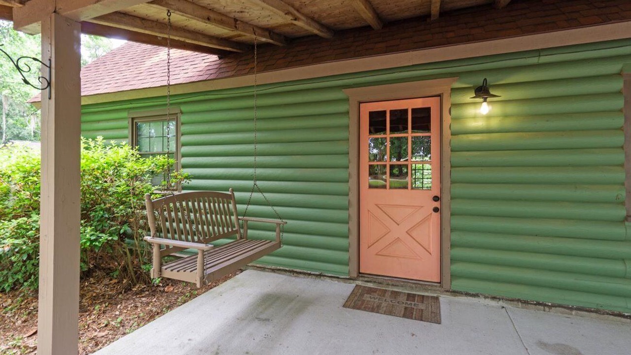 Photo of Patio Balcony in Fleming