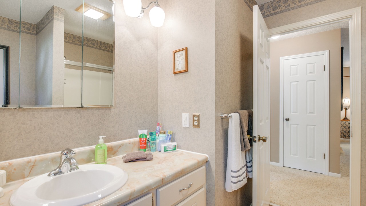 Photo of Bathroom in Townville