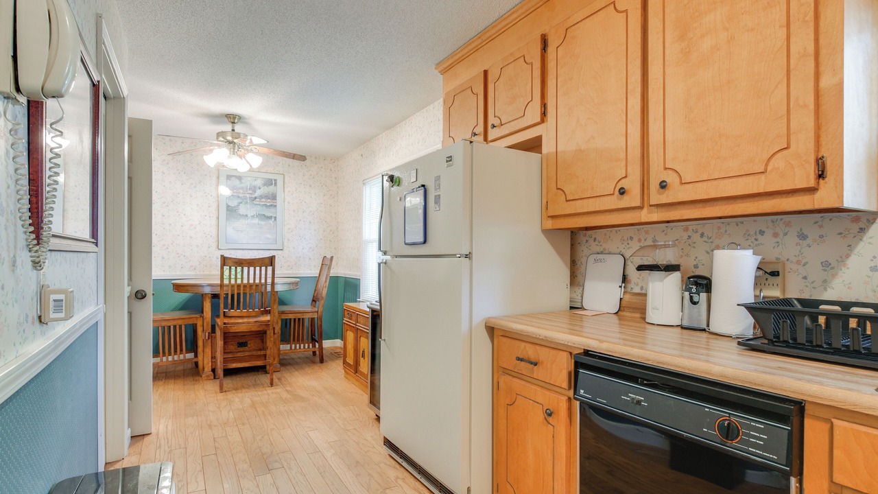 Photo of Kitchen in Townville