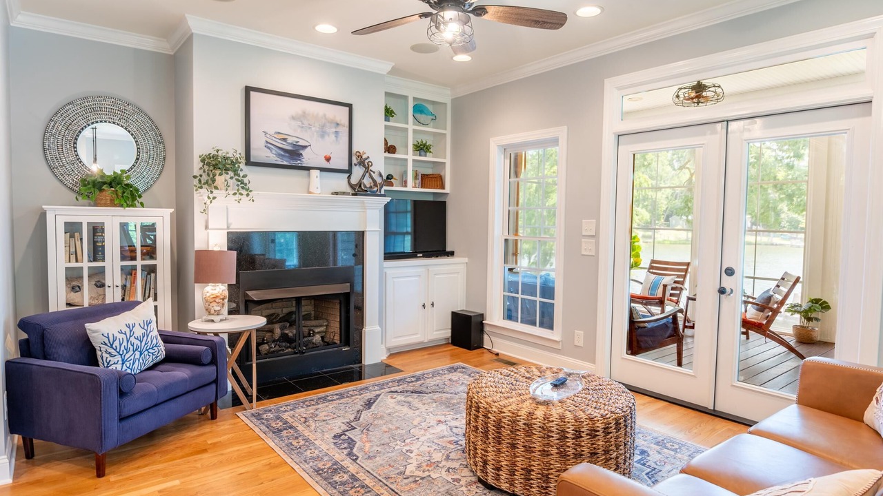 Photo of Livingroom in Manning
