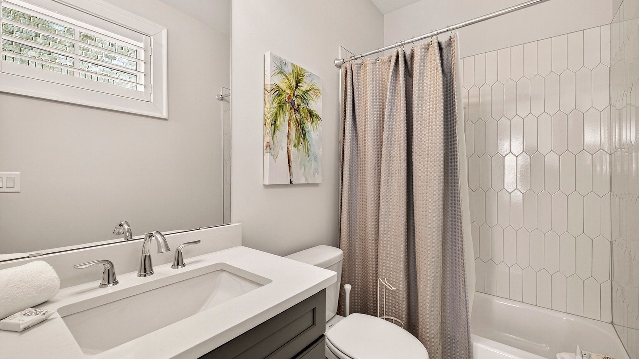 Photo of Bathroom in Hitch Village - Fred Wessels Homes