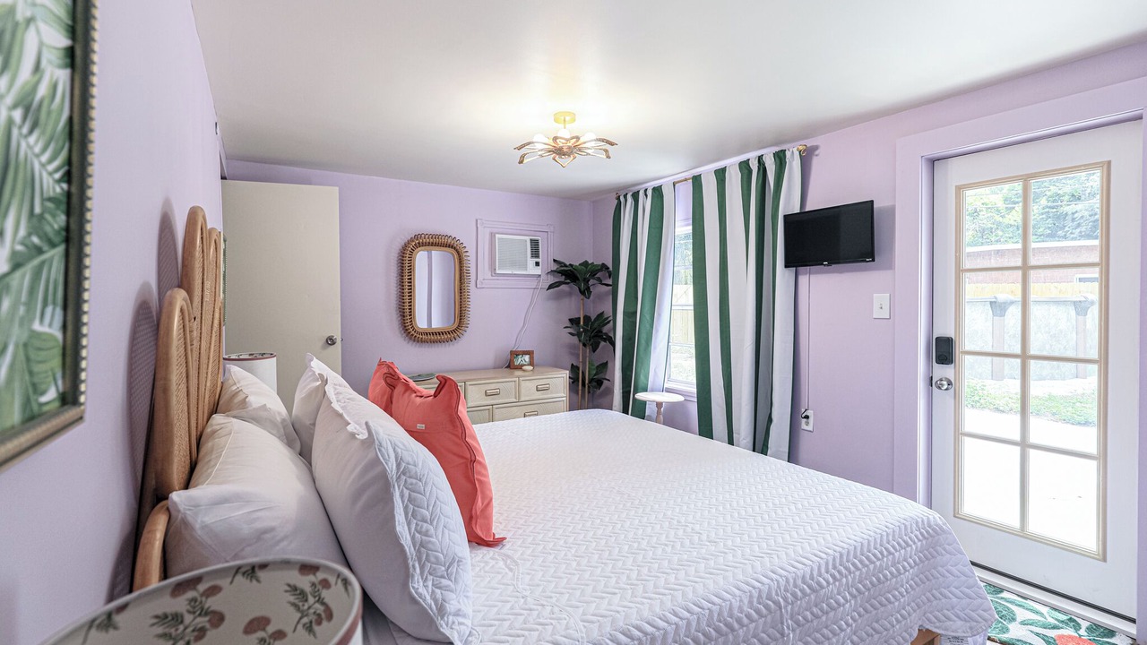 Photo of Bedroom in Savannah