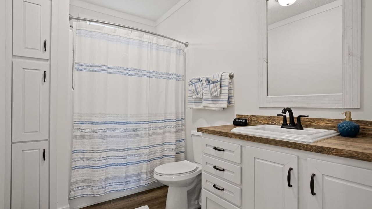 Photo of Bathroom in Inman