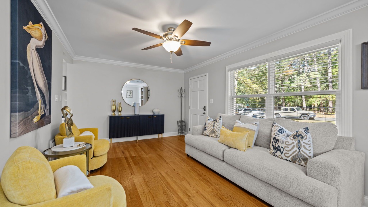 Photo of Livingroom in Northeast Raleigh