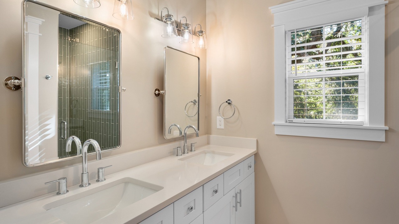 Photo of Bathroom in Palmetto Dunes
